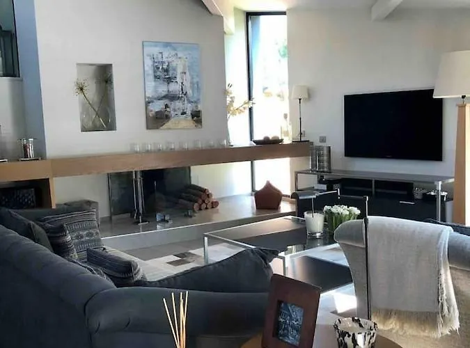 Nostra * Сен-Рафаель