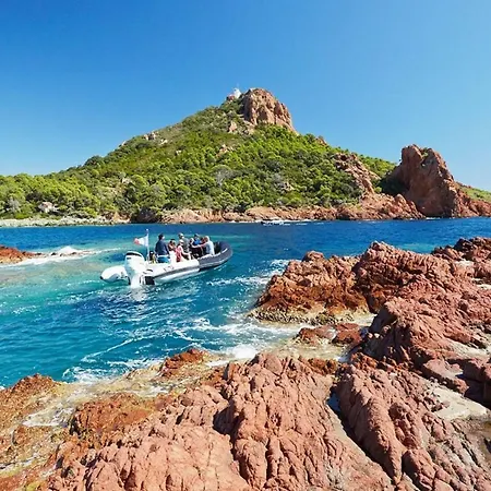 Βίλα Nostra Saint-Raphaël