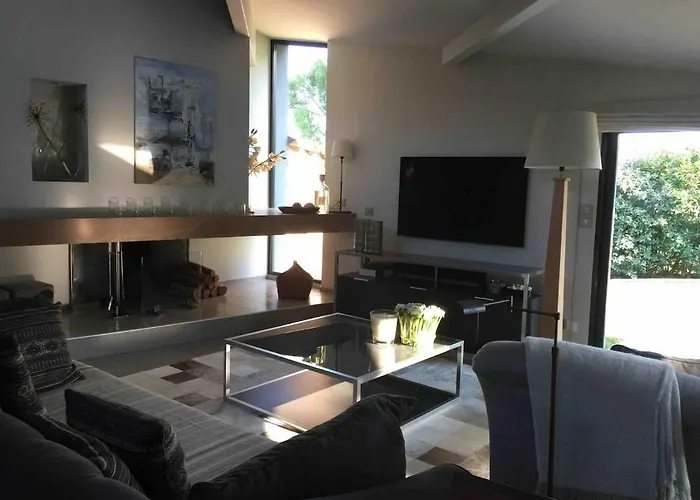 Nostra Saint-Raphaël